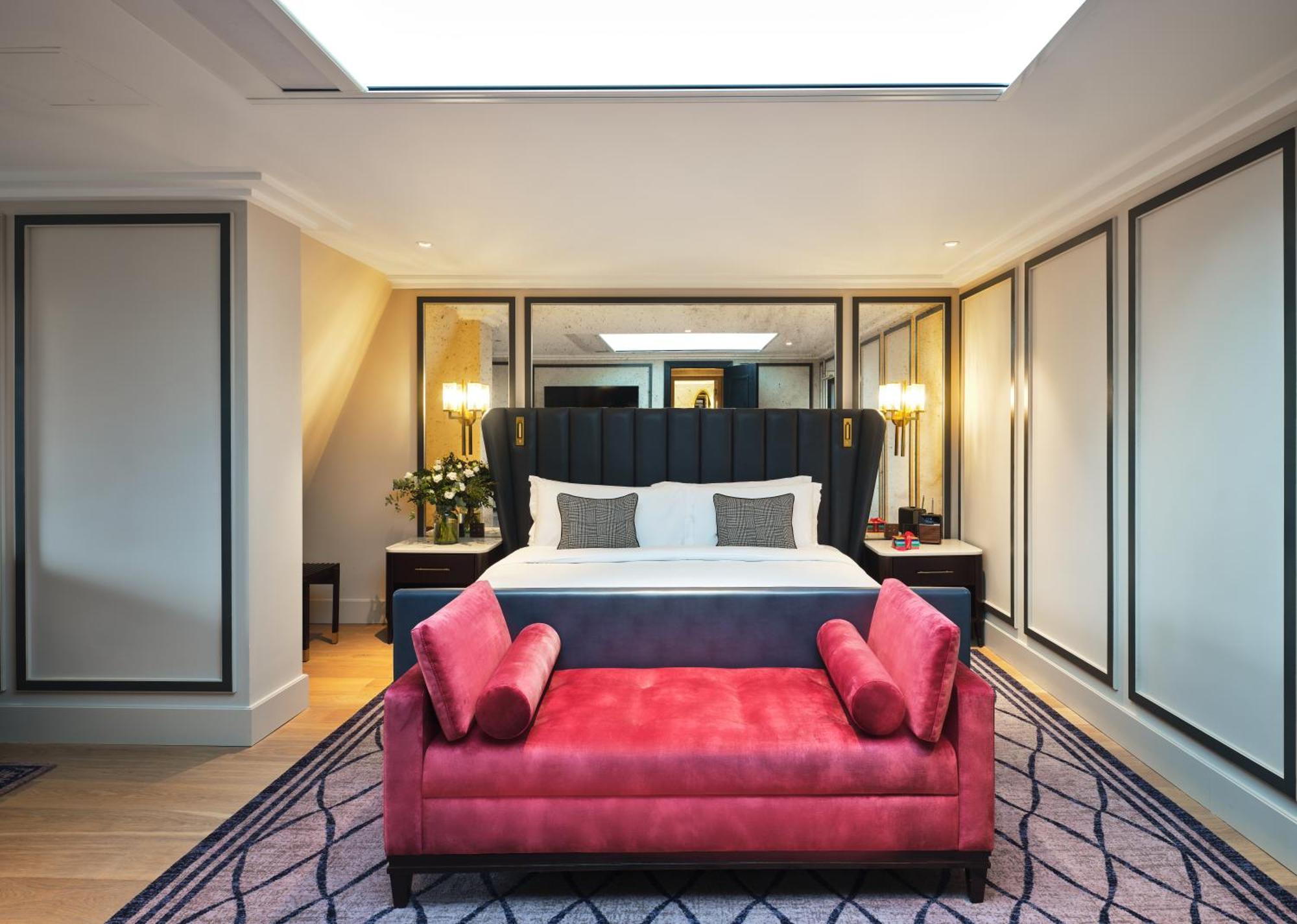 The Mayfair Townhouse - An Iconic Luxury 5* Londra